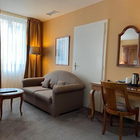 Hotel Europe サヴェルヌ エクステリア 写真