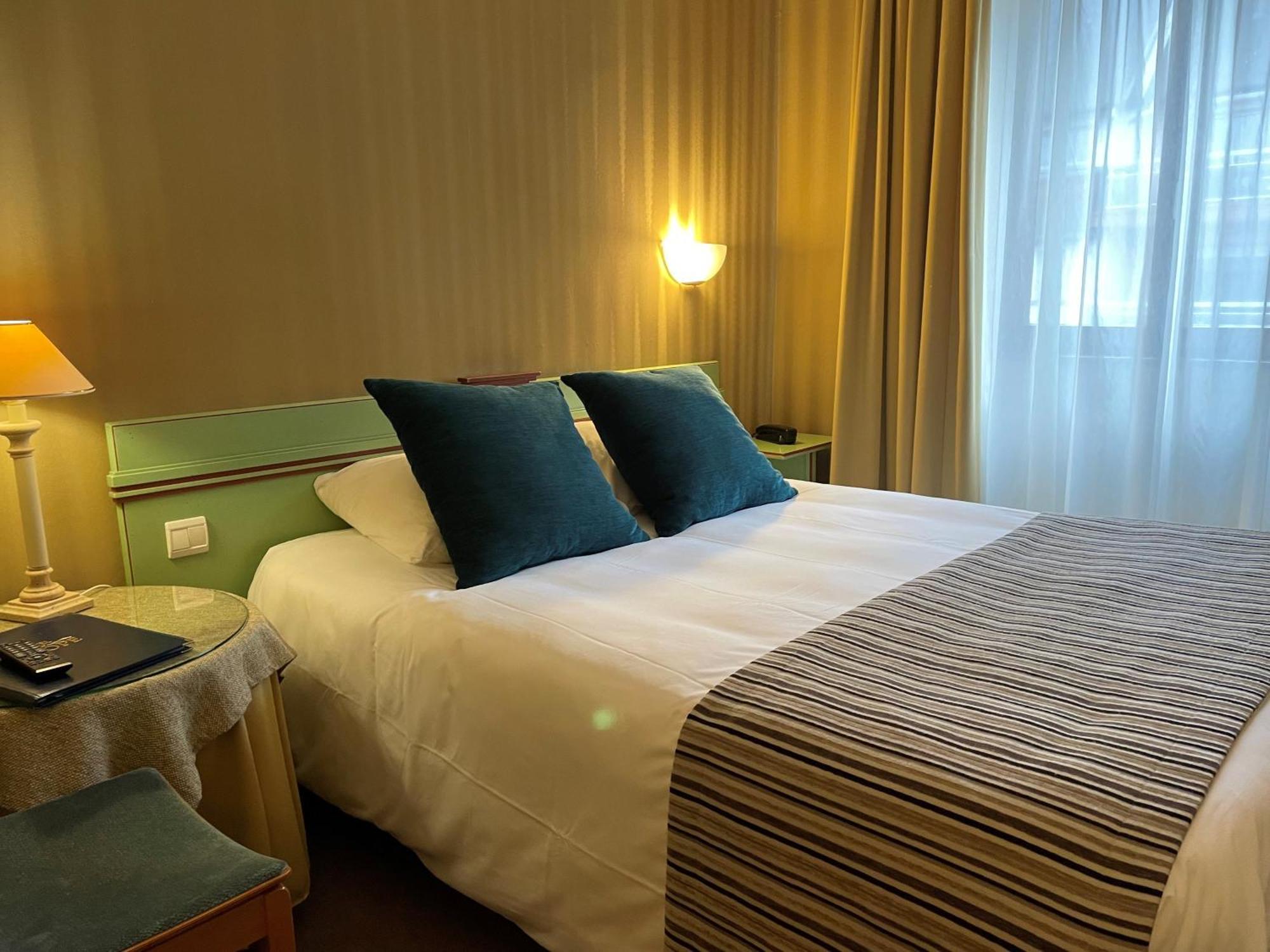 Hotel Europe サヴェルヌ エクステリア 写真