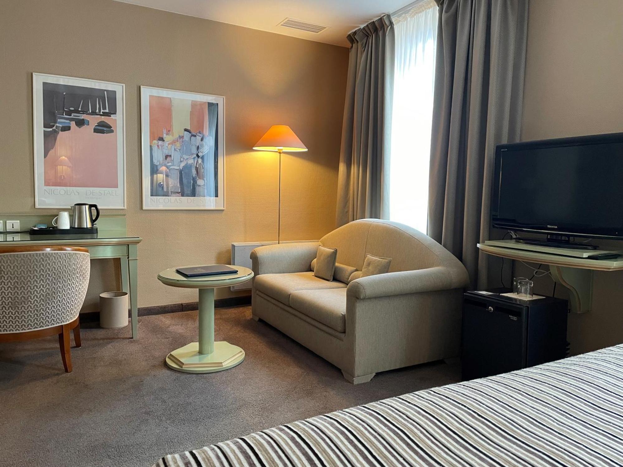 Hotel Europe サヴェルヌ エクステリア 写真